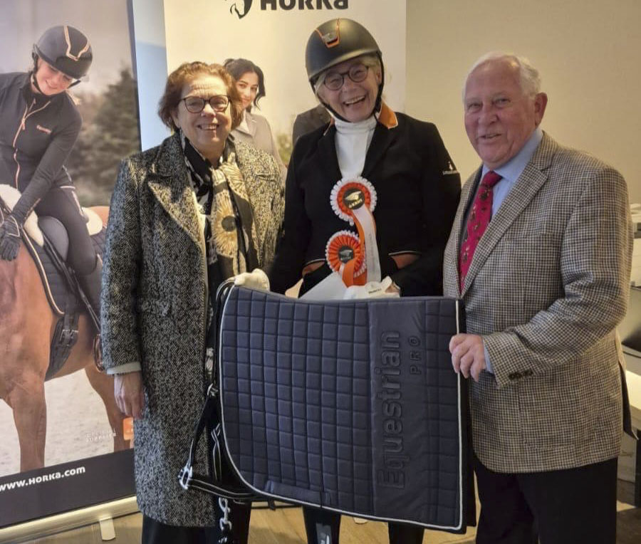 Annemarieke Nobel en Frank Hosmar winnen KNHS Para Dressuur Trophy Hellendoorn